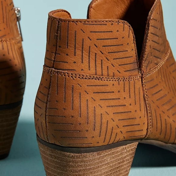 Charles by Charles David Zander shoe booties boots shoes 10 - Picture 11 of 11